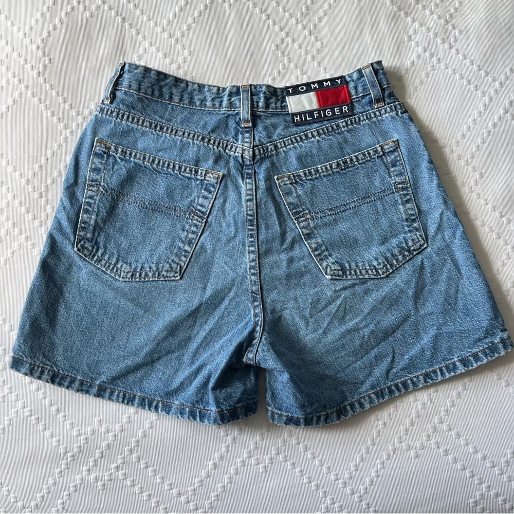 Tommy Hilfiger Women's Blue Denim Shorts